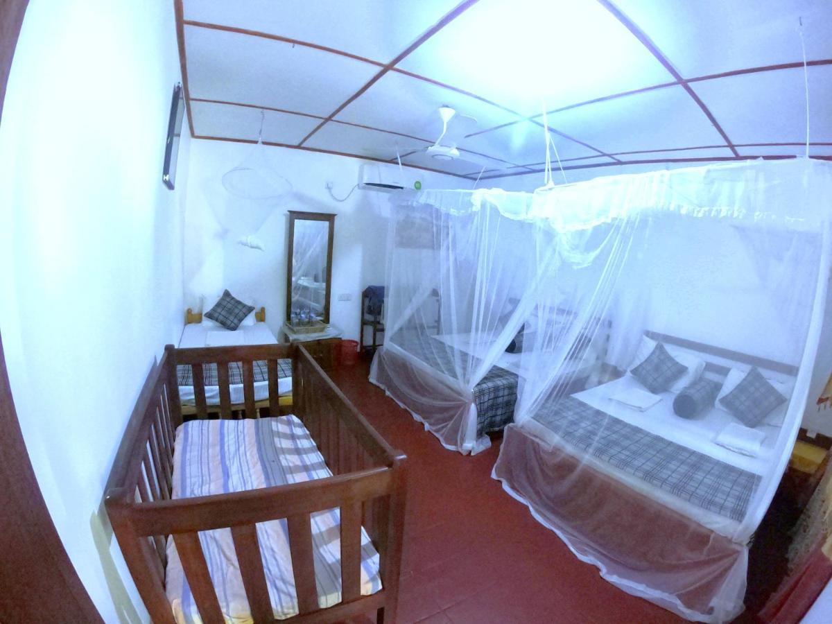 Sisira Homestay - Σιγκιρίγια Εξωτερικό φωτογραφία