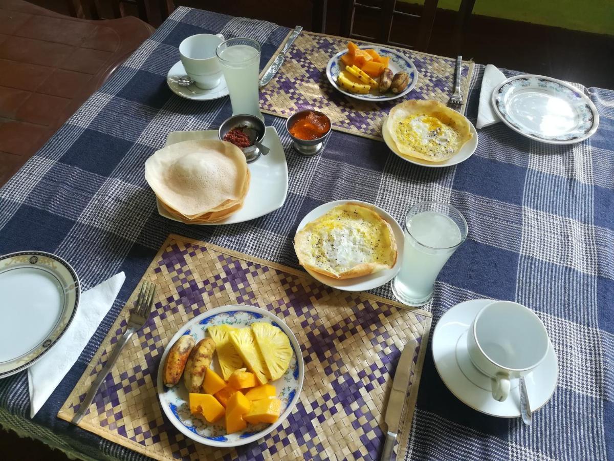 Sisira Homestay - Σιγκιρίγια Εξωτερικό φωτογραφία
