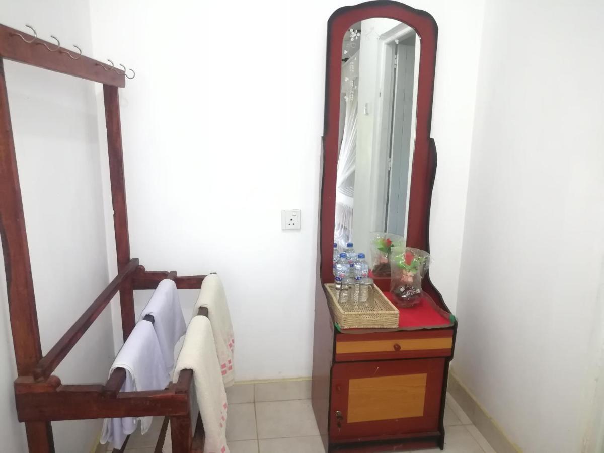 Sisira Homestay - Σιγκιρίγια Εξωτερικό φωτογραφία