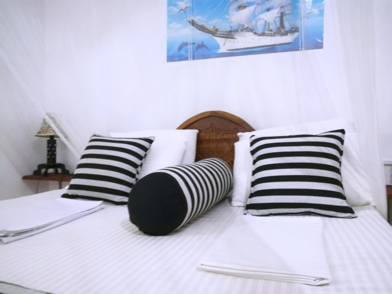 Sisira Homestay - Σιγκιρίγια Εξωτερικό φωτογραφία